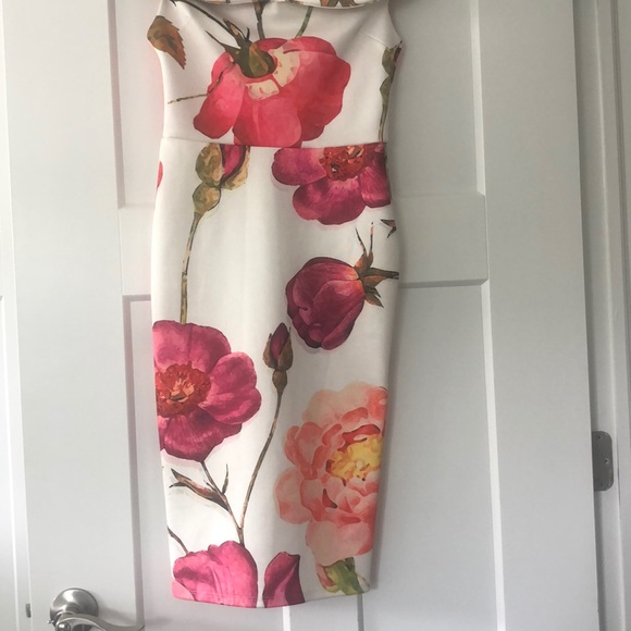 Off the shoulder dress - Picture 2 of 6